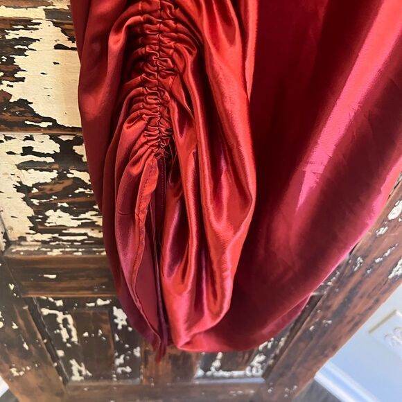 Women’s EUC Sweet Generis Satin Convertible Dress. Size L. - Picture 4 of 8
